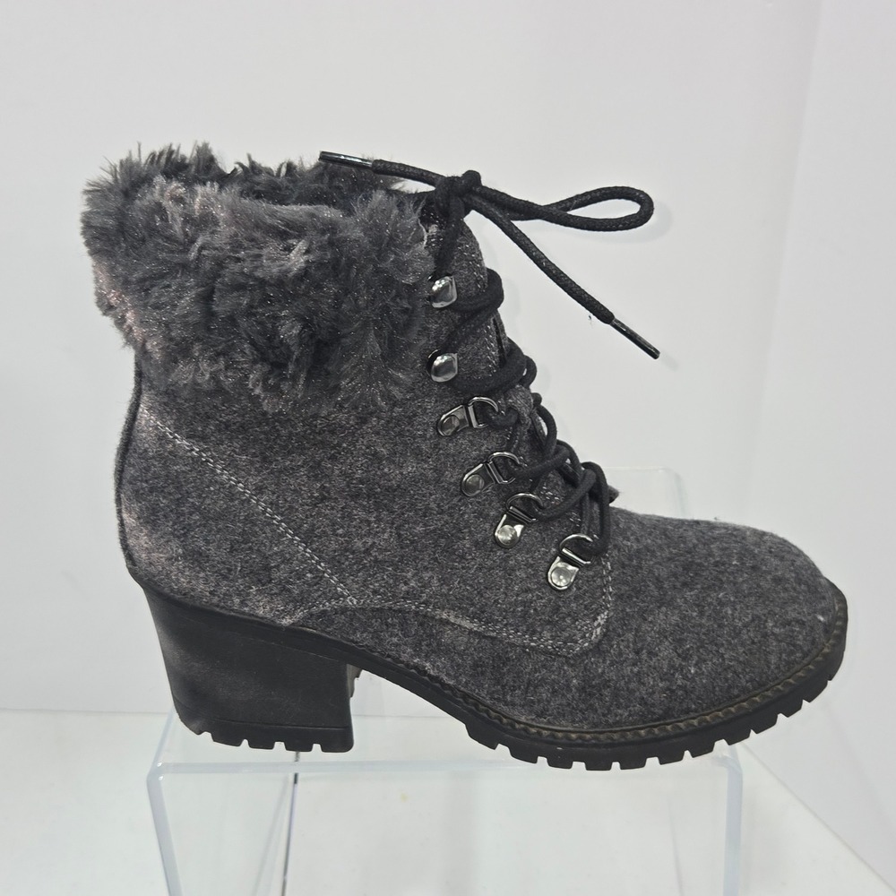 Cliffs by White Mountain Trident Grey Faux Fur Lace Up Lug Sole Boots 8.5M